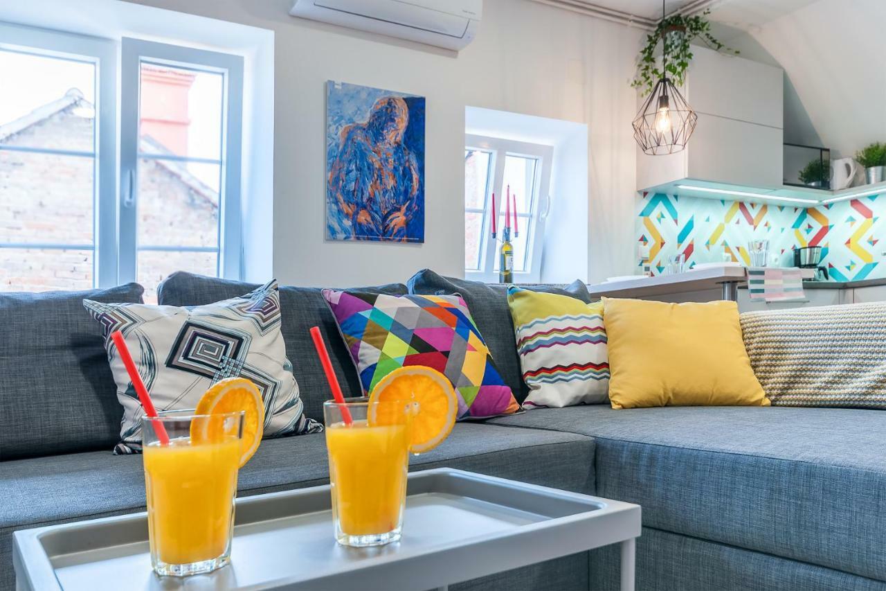 Top Apartman ซาเกร็บ ภายนอก รูปภาพ