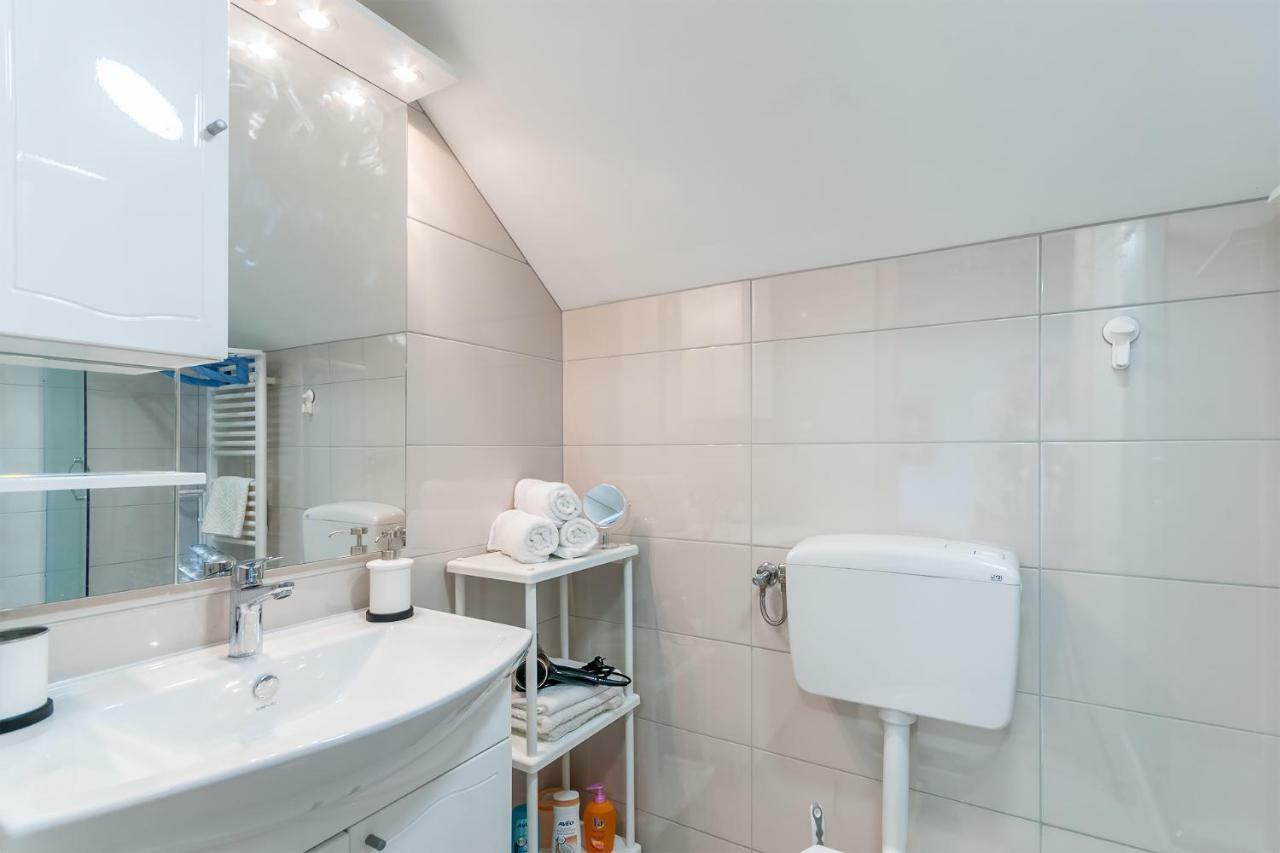 Top Apartman ซาเกร็บ ภายนอก รูปภาพ